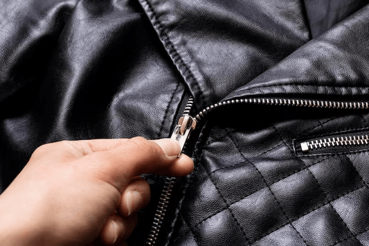 Packing Your Zipper Pocket Bag For Flight: What Are The Top Ways? - iCandi Designz